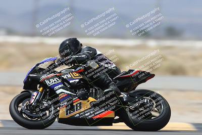 media/Apr-18-2025-CVMA Friday Practice (Fri) [[88baa45499]]/Racer 3/Session 5 (Turn 14 Tip In)/